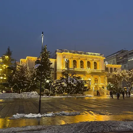 By Theatre Διαμέρισμα