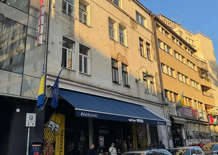 Apartment By Theatre Sarajevo